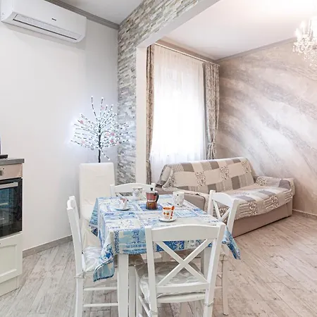 Da Crys & Symo Lägenhet *